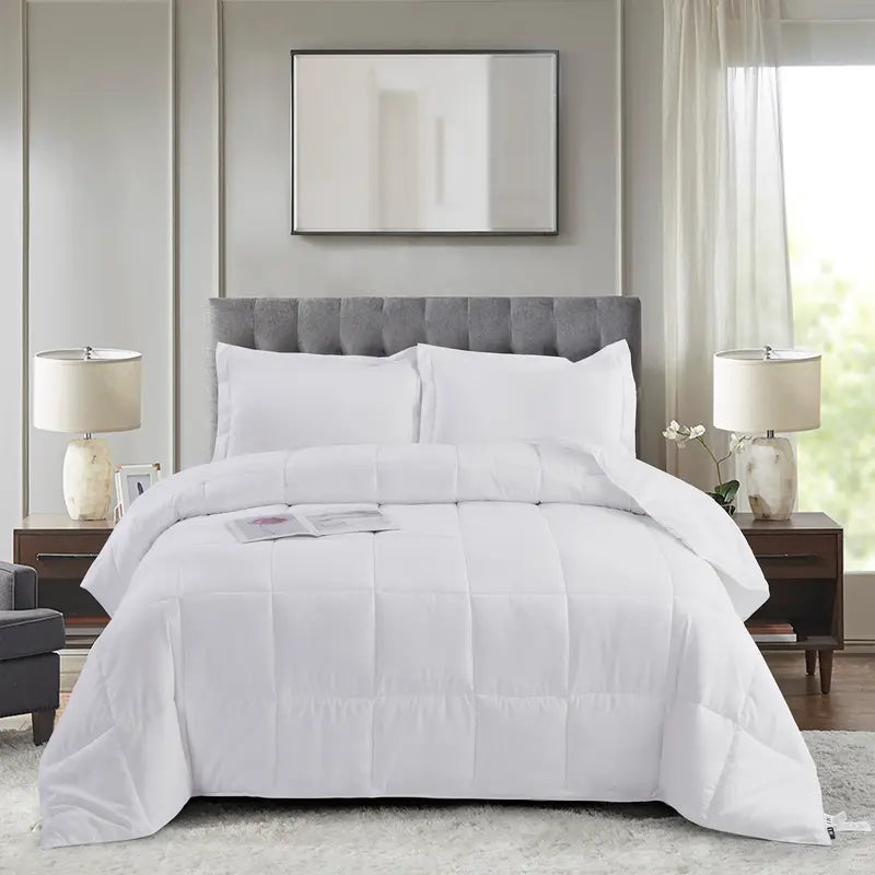 Luxury 3-Piece Down Alternative Comforter Set with Two Shams - All-Season Reversible Comforter